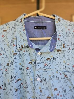 NWT Men's Outdoor Print Button-down Shirt - Size 2XL